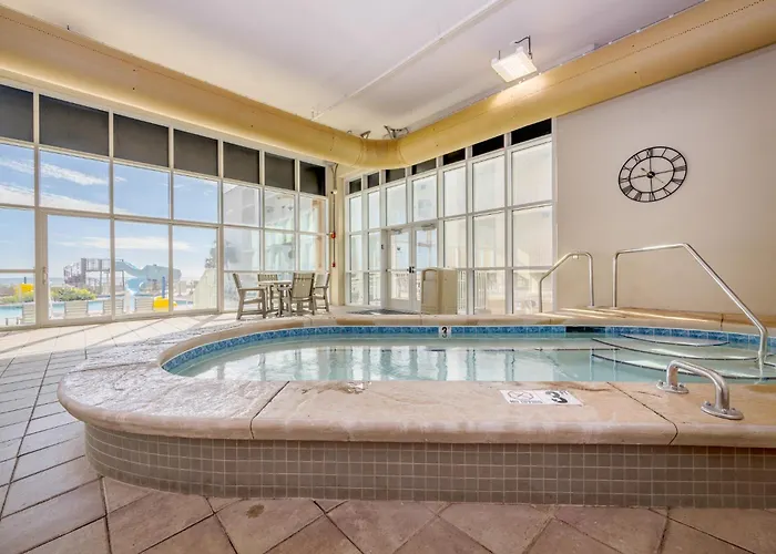 Phoenix Gulf Towers 1601 Apartment